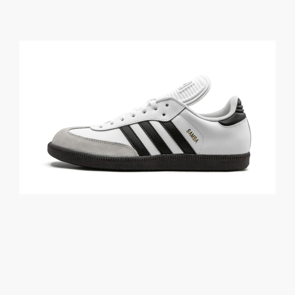 AS SEEN IN VOGUE: Adidas Sambas, Chic black sole and white exterior